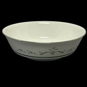 Vintage Noritake 6671 Caroline Pattern 8.75” Round Vegetable Serving Bowl